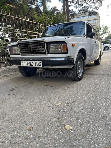 LADA (VAZ) 2107-1