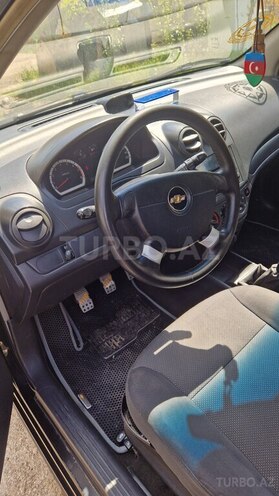 Chevrolet Aveo-4