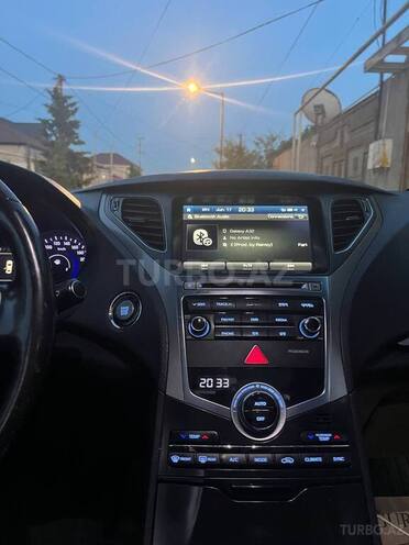 Hyundai Grandeur-7