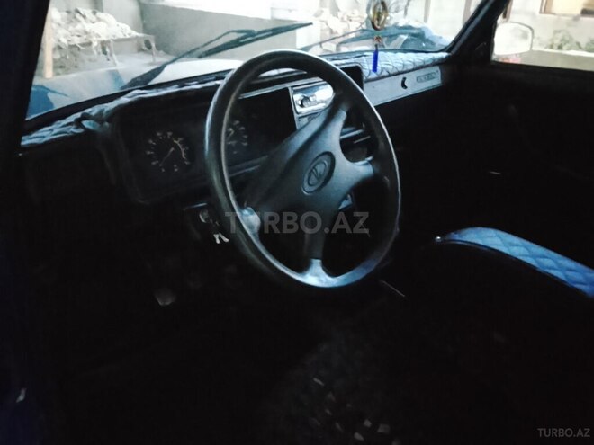 LADA (VAZ) 2107-8
