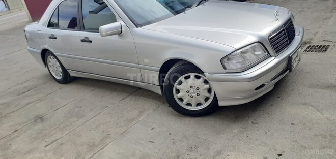 Mercedes C 180-2
