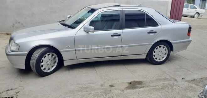 Mercedes C 180-5