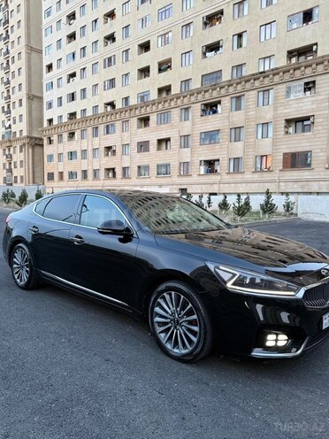 Kia K7-4