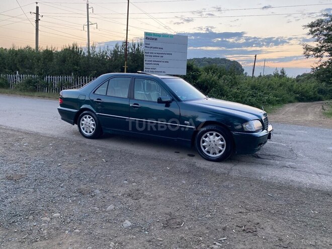 Mercedes C 180-4