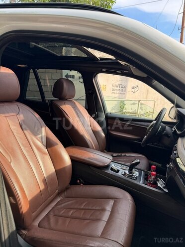 BMW X5-8