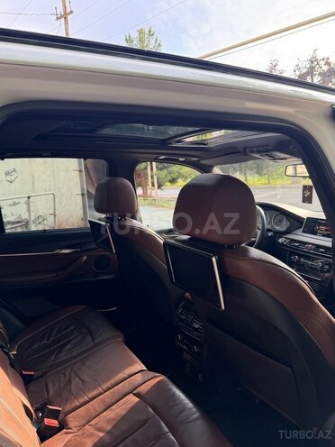 BMW X5-6