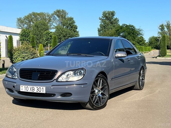 Mercedes S 320-1