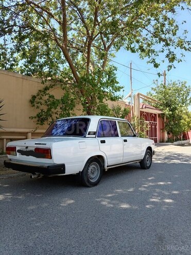 LADA (VAZ) 2107-5