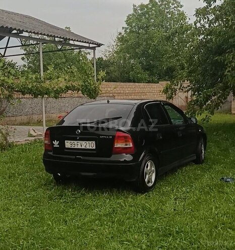 Opel Astra-12