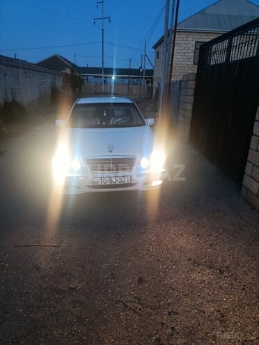 Mercedes E 220-19