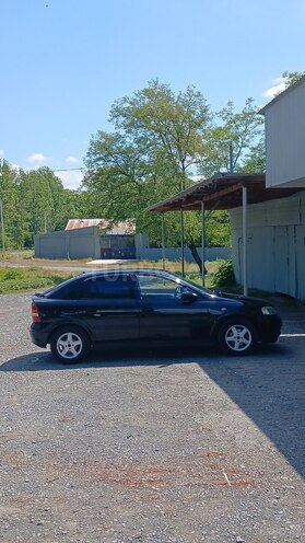 Opel Astra-3