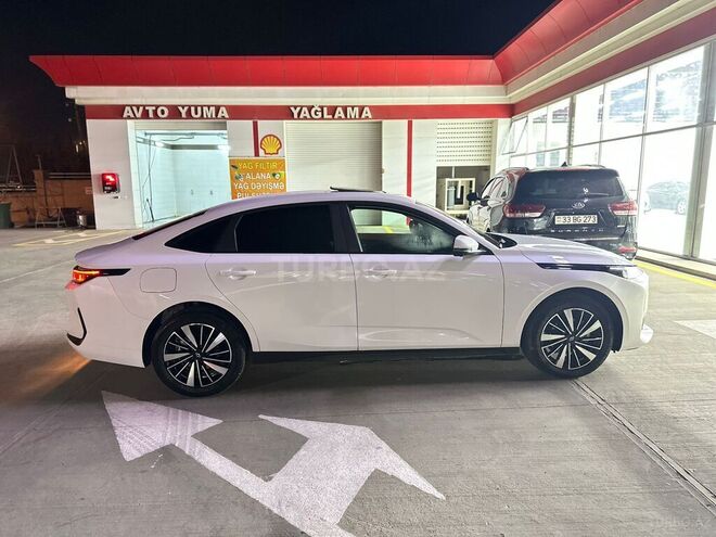 Changan Qiyuan A05-10