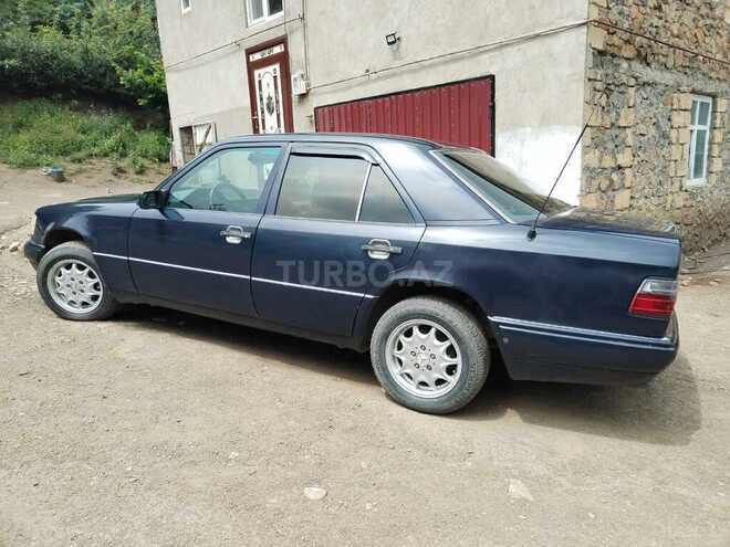 Mercedes 280 E-4