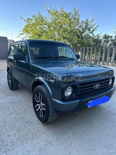 LADA (VAZ) Niva-3
