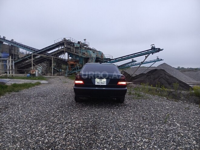 Mercedes C 200-2