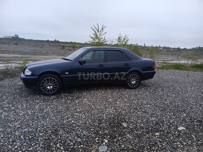 Mercedes C 200-6