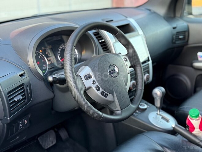 Nissan X-Trail-13