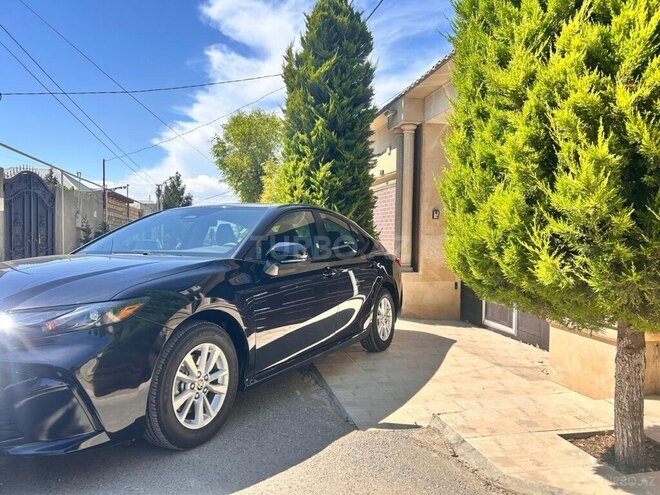 Toyota Camry-4