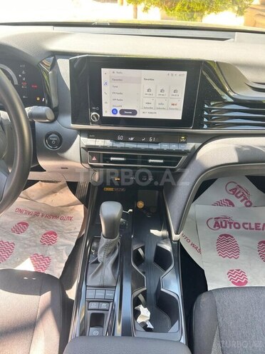 Toyota Camry-7