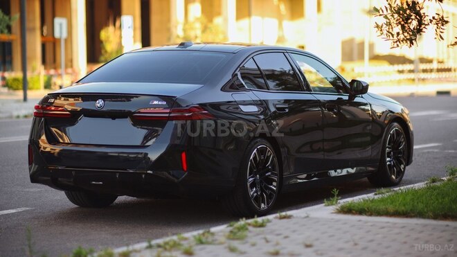 BMW i5-3