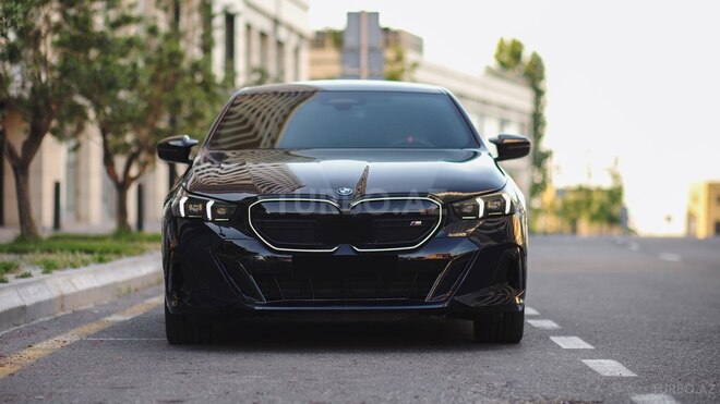 BMW i5-2
