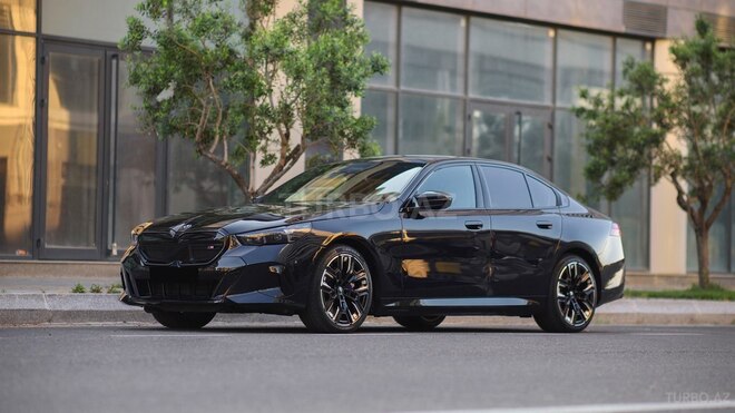 BMW i5-5