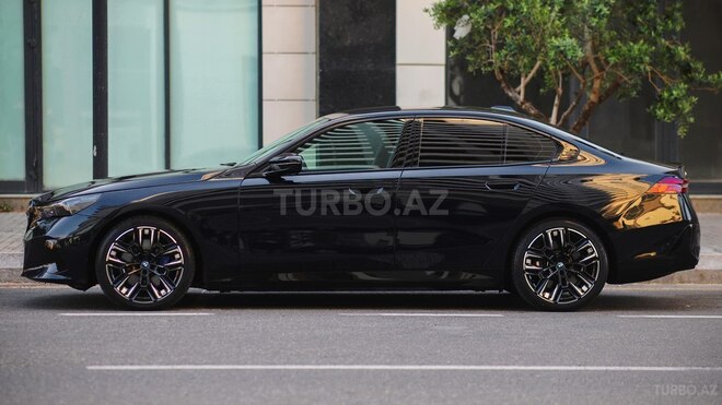 BMW i5-6