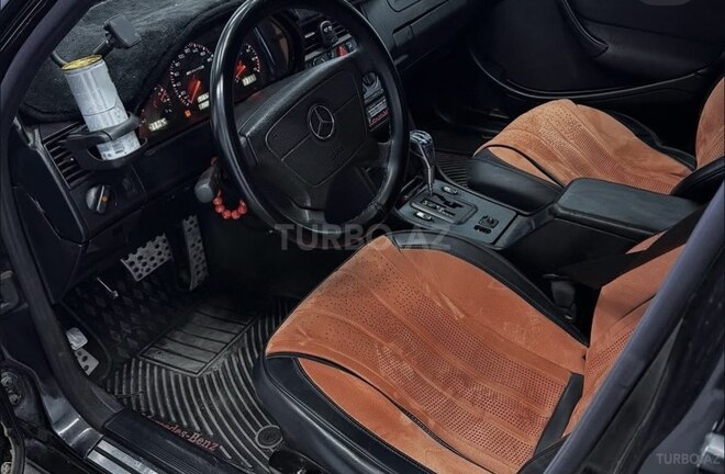 Mercedes C 180-5