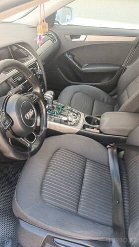Audi A4-4