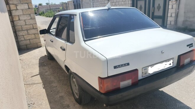 LADA (VAZ) 21099-4