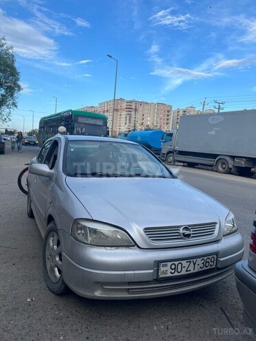 Opel Astra-1