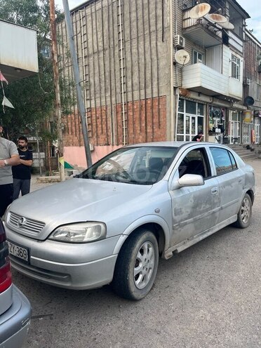 Opel Astra-3