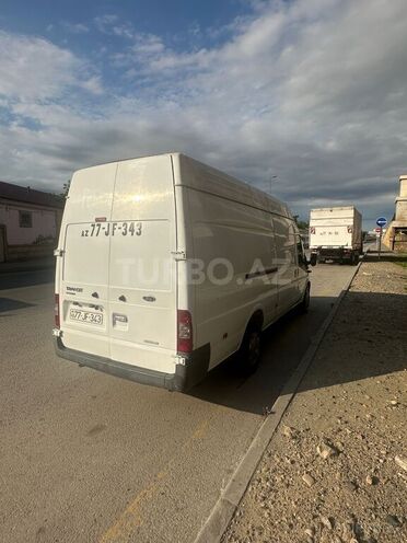 Ford Transit-18