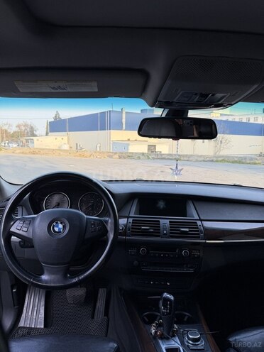 BMW X5-8
