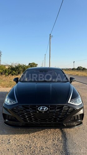 Hyundai Sonata-4