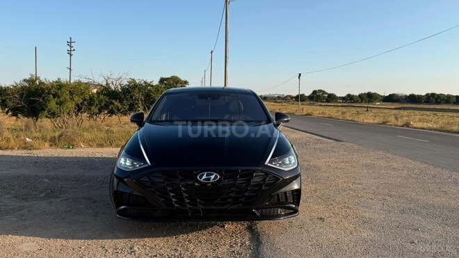 Hyundai Sonata-1