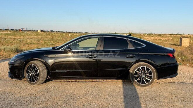 Hyundai Sonata-8