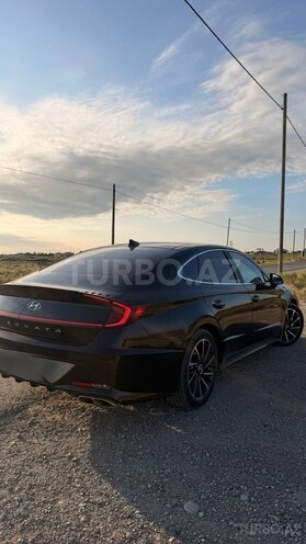 Hyundai Sonata-6