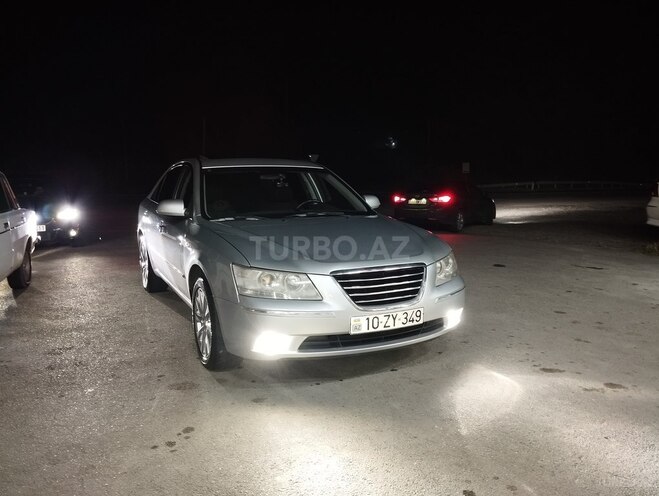 Hyundai Sonata-6