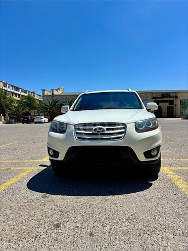 Hyundai Santa Fe-1
