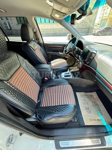 Hyundai Santa Fe-9