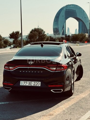 Hyundai Grandeur-4
