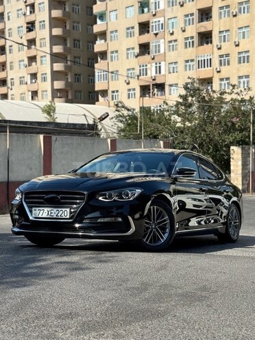 Hyundai Grandeur-1