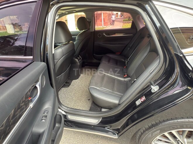 Hyundai Grandeur-13