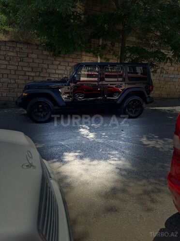 Jeep Wrangler-11