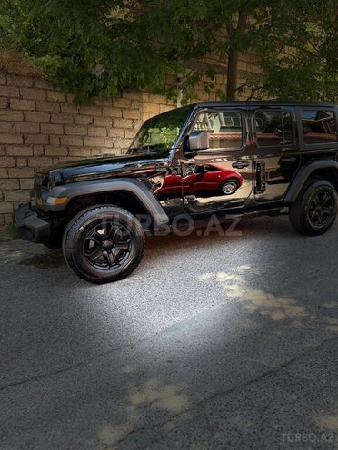 Jeep Wrangler-16