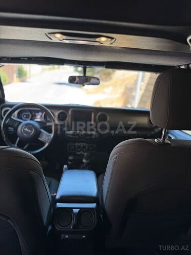 Jeep Wrangler-15