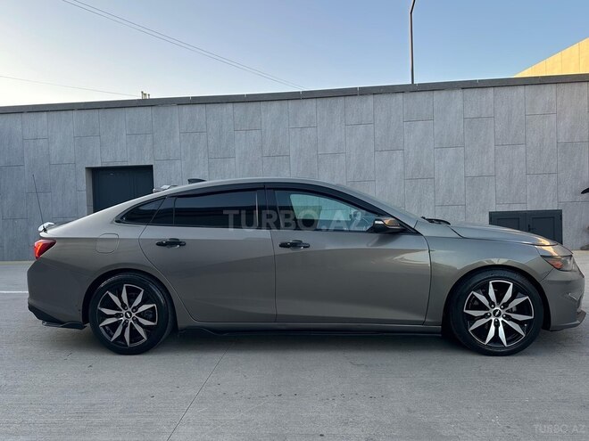 Chevrolet Malibu-7