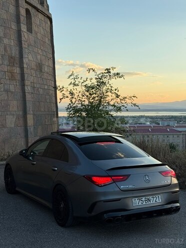 Mercedes CLA 35 AMG 4MATIC-8