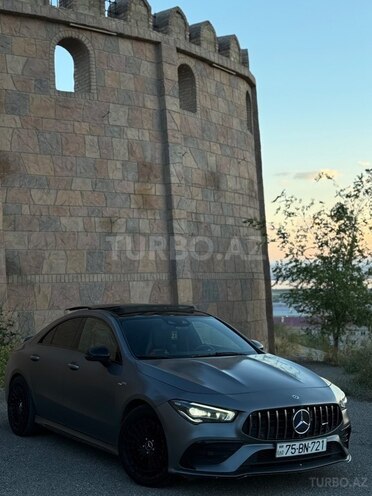 Mercedes CLA 35 AMG 4MATIC-2